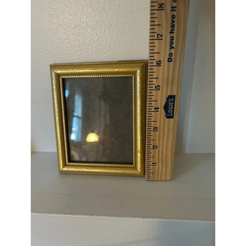 Dicksons Gold Beaded Picture Frame Vintage 3.5x4.5 Tabletop Easel Back USA Made